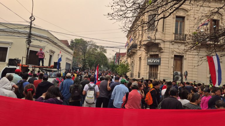 MANIFESTACIÓN PARA EXIGIR MÁS ACCESO A VIVIENDA.