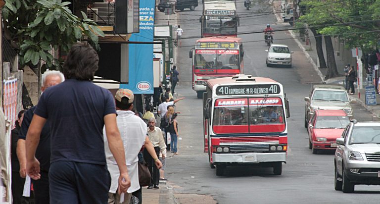 EL TRANSPORTE PÚBLICO ESTÁ CAPTURADO POR ENPRESARIOS AFINES AL GOBIERNO.