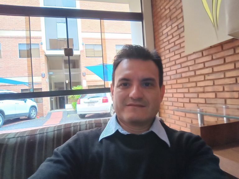 JUAN MANUEL NOTARIO,  GENTE SANA PARA LA JUNTA MUNICIPAL DE ASUNCIÓN.